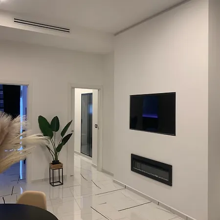 Apartment 50 M2 *