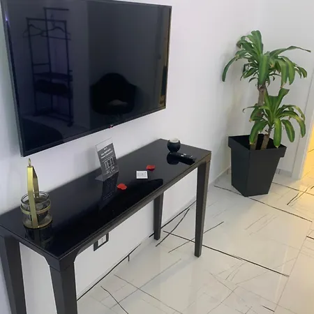 Apartment 50 M2 *