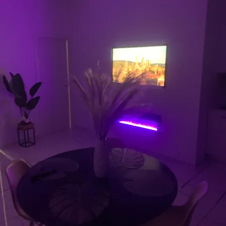 Apartment 50 M2 *
